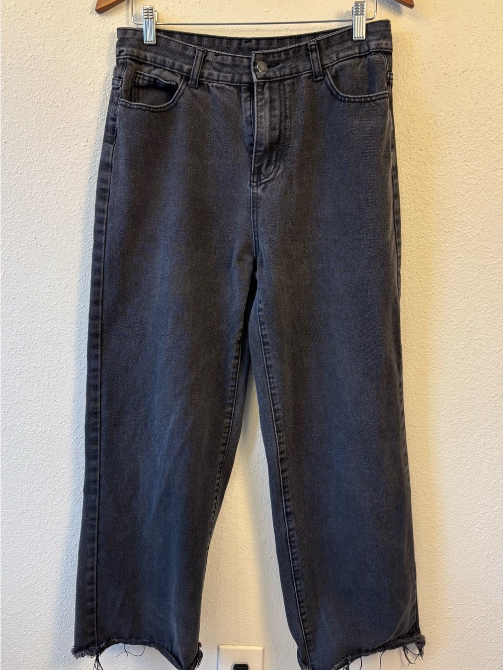 SHEIN Black High-Rise Straight Leg Jeans with Raw Hem